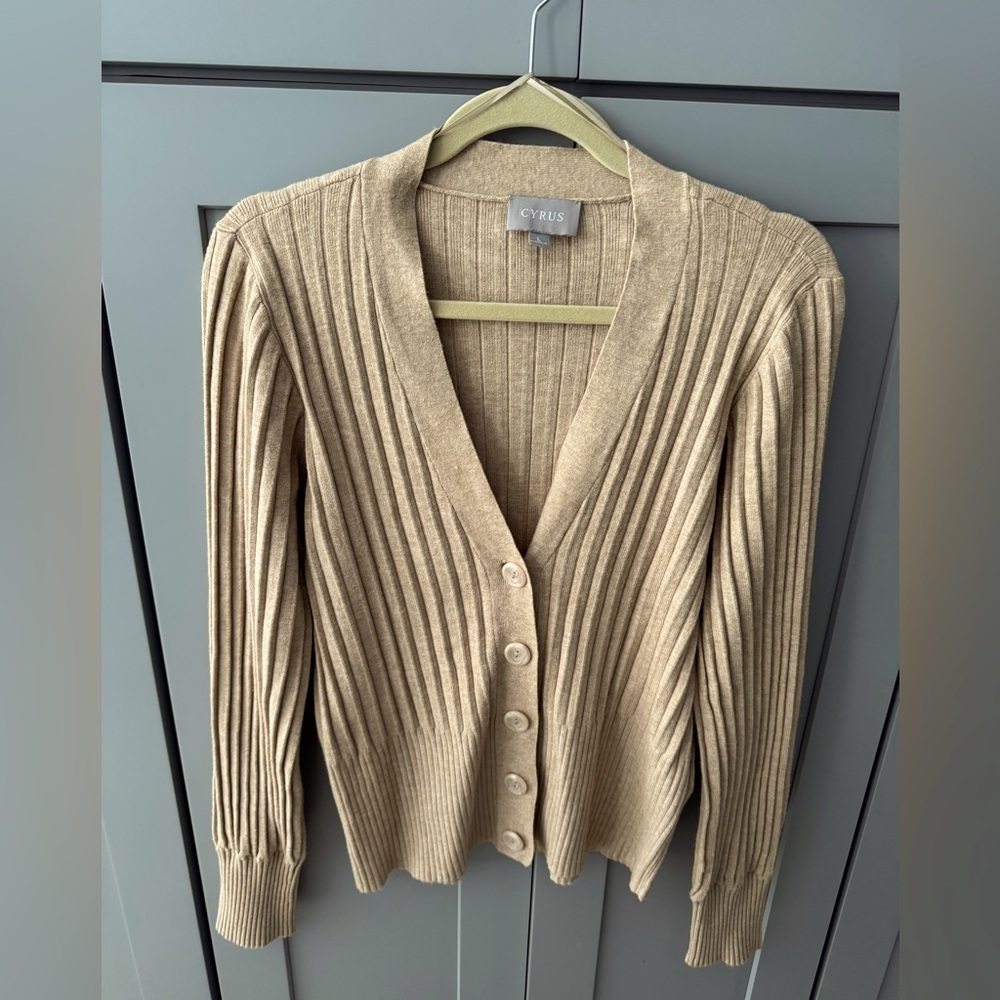 Tan button up sweater with pleated sleeves